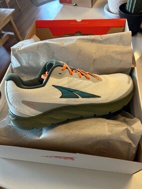 Altra Men's Rivera 2 - *BNIB* - White/Green - Zero Drop Running Shoes - Size 13